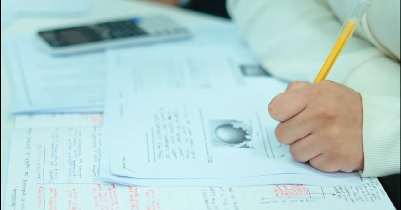 A GCSE booster revision session at Excel Tutors